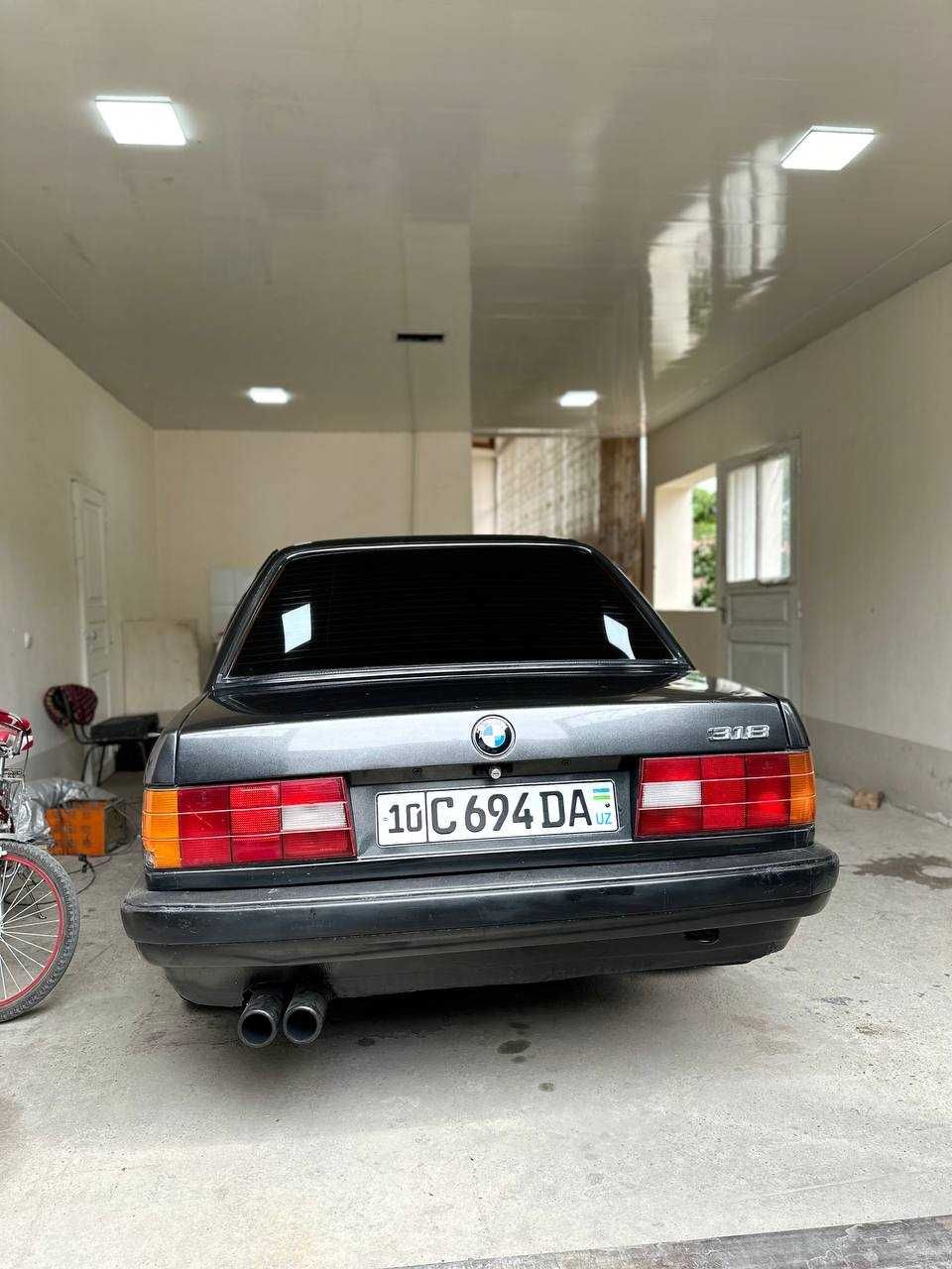 Продаеться BMW 318