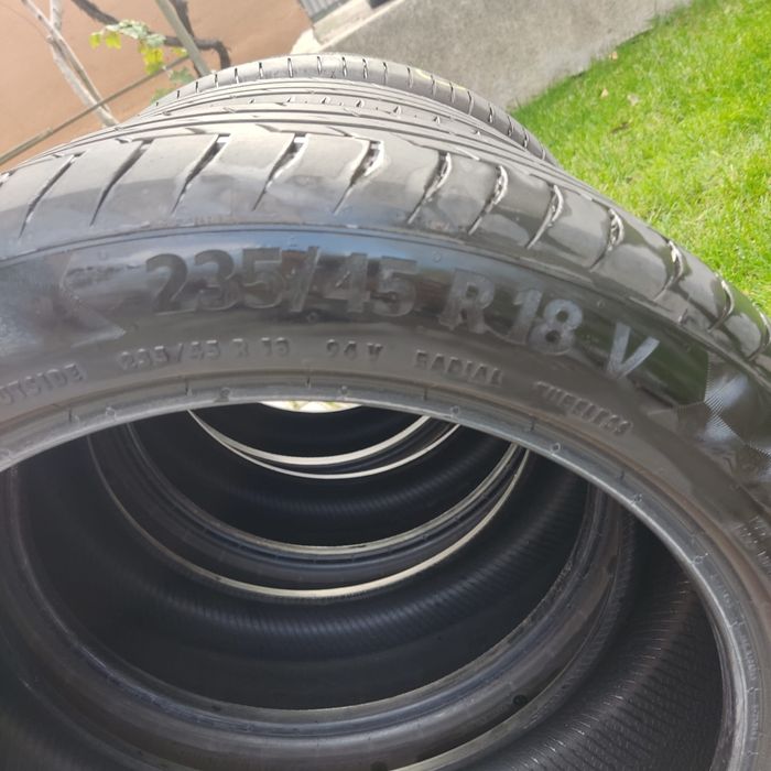 Anvelope vara Continental  235/45/18