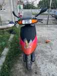 Vând scuter aprilia 7000 km