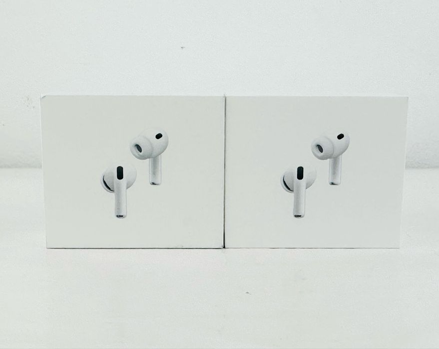 НОВИ! Apple Airpods Pro 3nd Gen 2025 USB-C слушалки Гаранция!