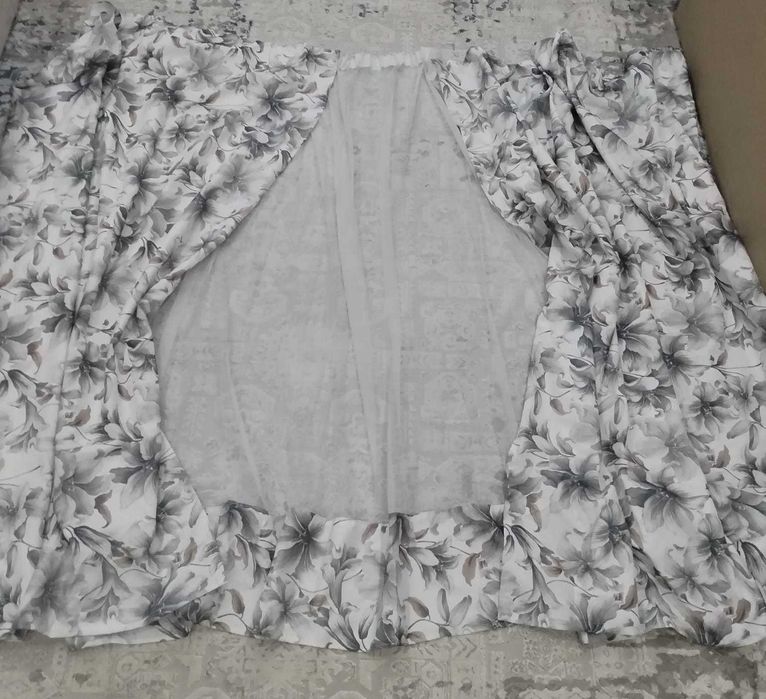 продам шторы кухонные новые