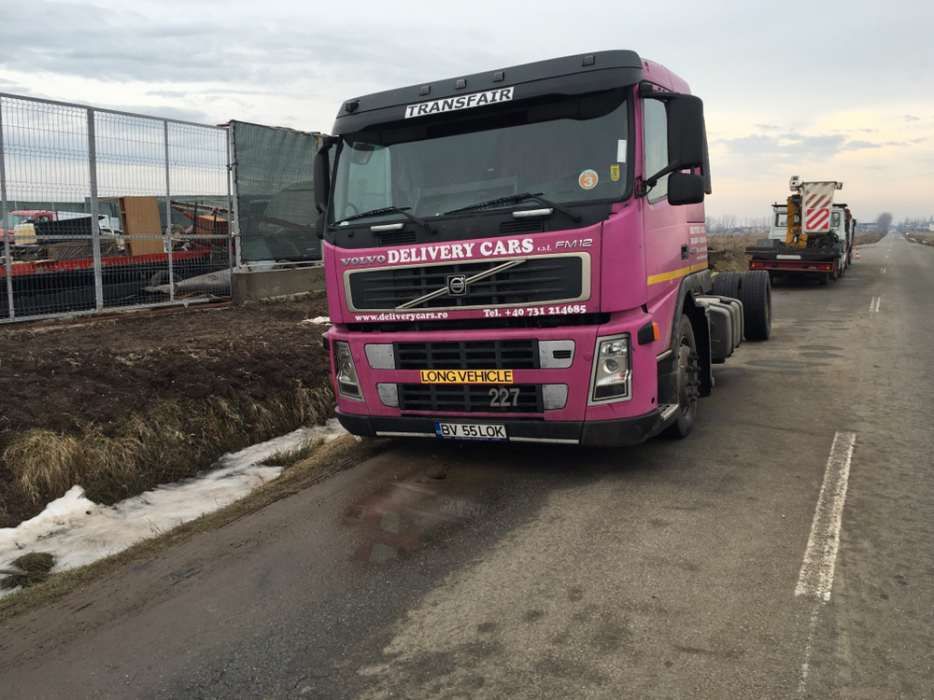 Dezmembrez Volvo FM FH 12 an 2004