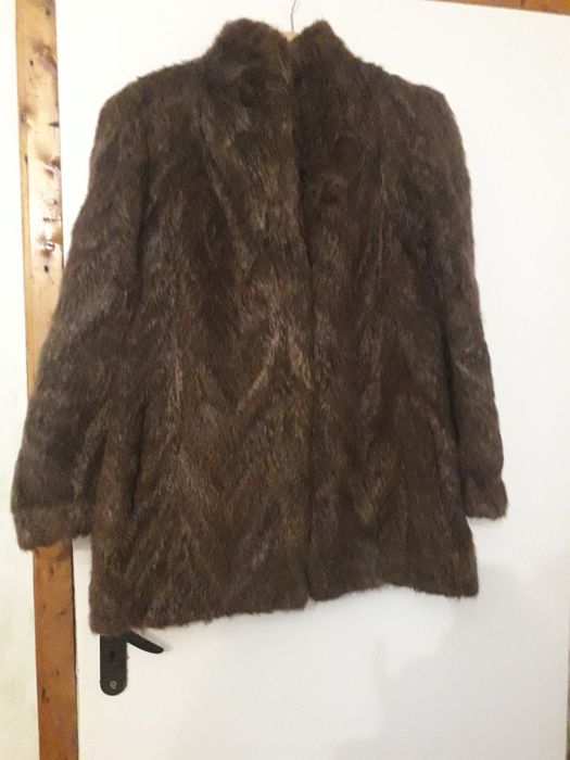 Дамски кожух от нутрии-размер 50