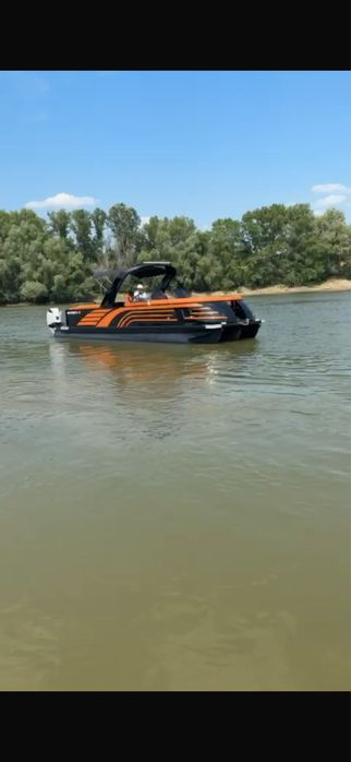 Catamaran nou 2 motoare Honda 200CP