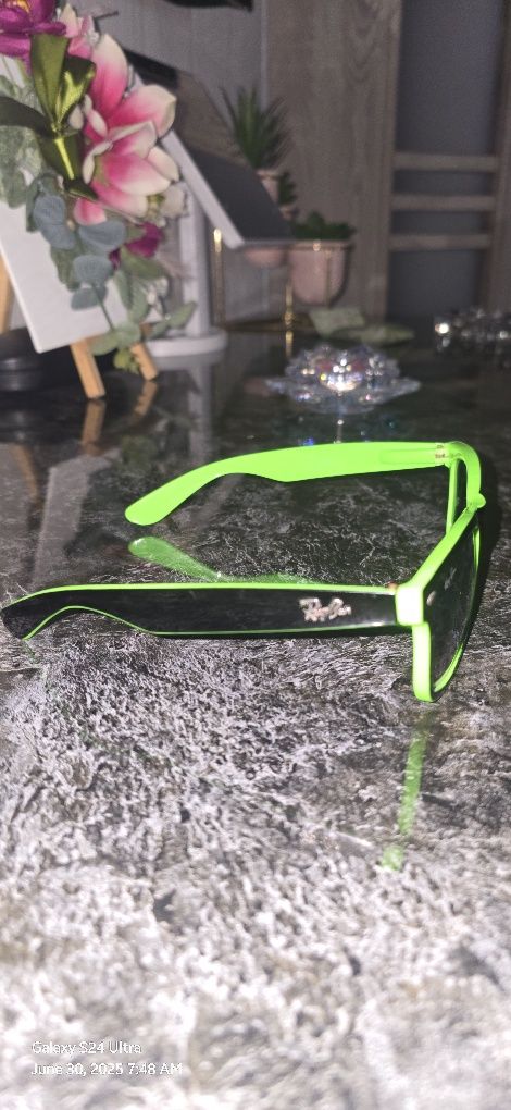 Vănd ochelari Rayban