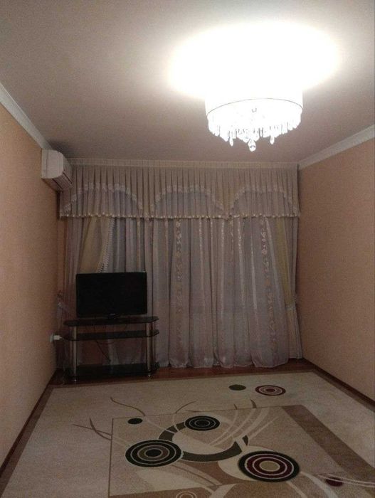 3 хоналик квартира 2 этаж динамо