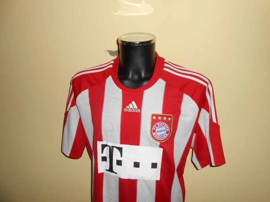 tricou bayern munchen gomez #33 2010 2011 marimea XL