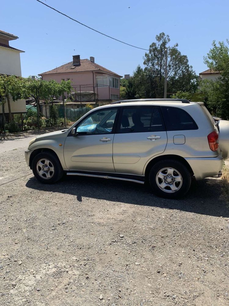 Toyota Rav 4 2001г.