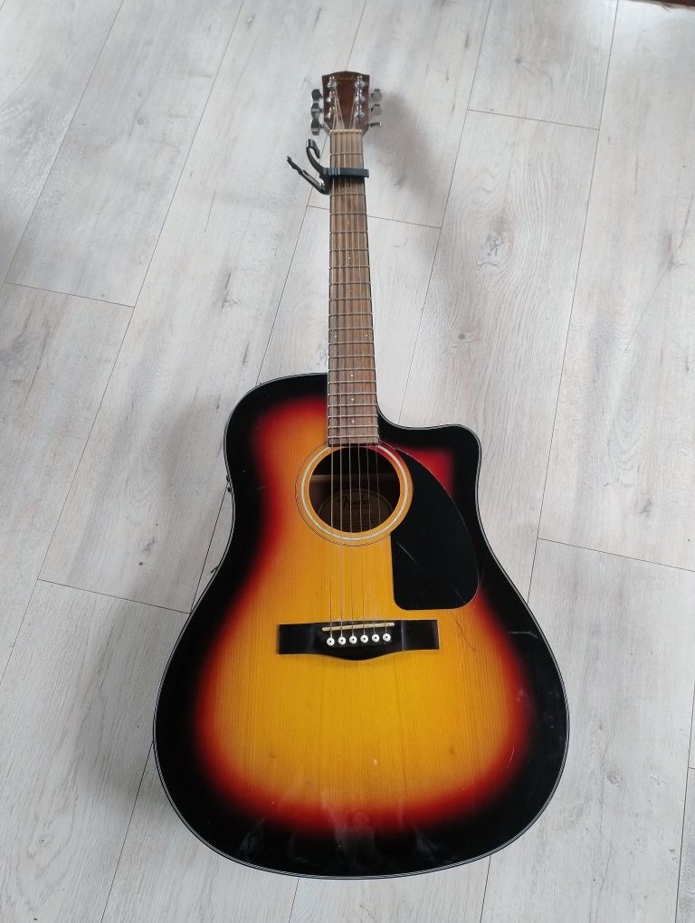 Fender китари 2 броя