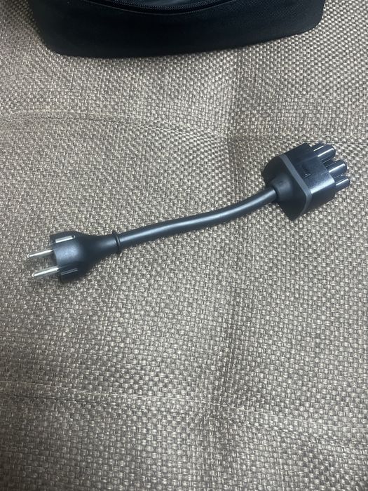 TESLA MOBILE CHARGE KIT - SCHUKO Комплект Шуко за зареждане на Тесла 3