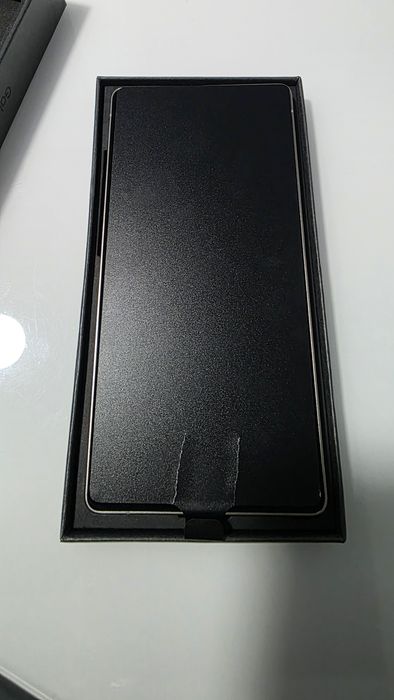 Samsung S25 ULTRA**256GB**ЧИСТО НОВ