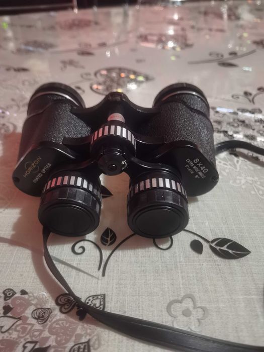 Vând binoclu HORIZON