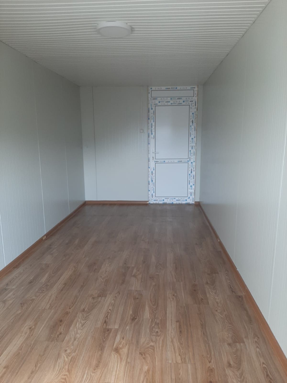 Vând container modular birou, vestiar, grup sanitar, magazie