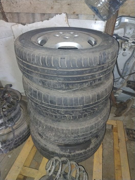 Vand jante mercedes.Stare buna