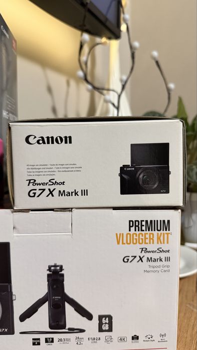 Canon PowerShot G7 X Mark III Premium Vlogger Kit