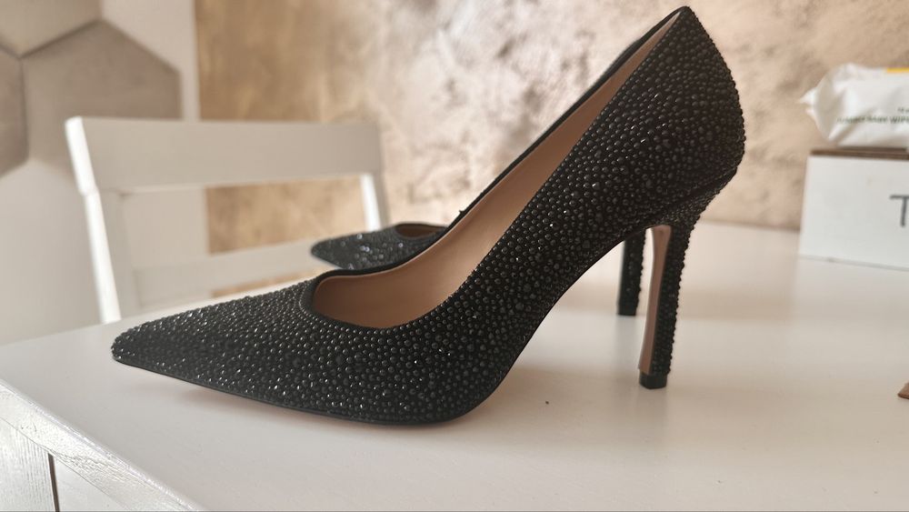 Vand pantof deosebit Il Passso