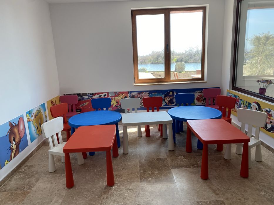 Mese si scaune pentru copii Ikea