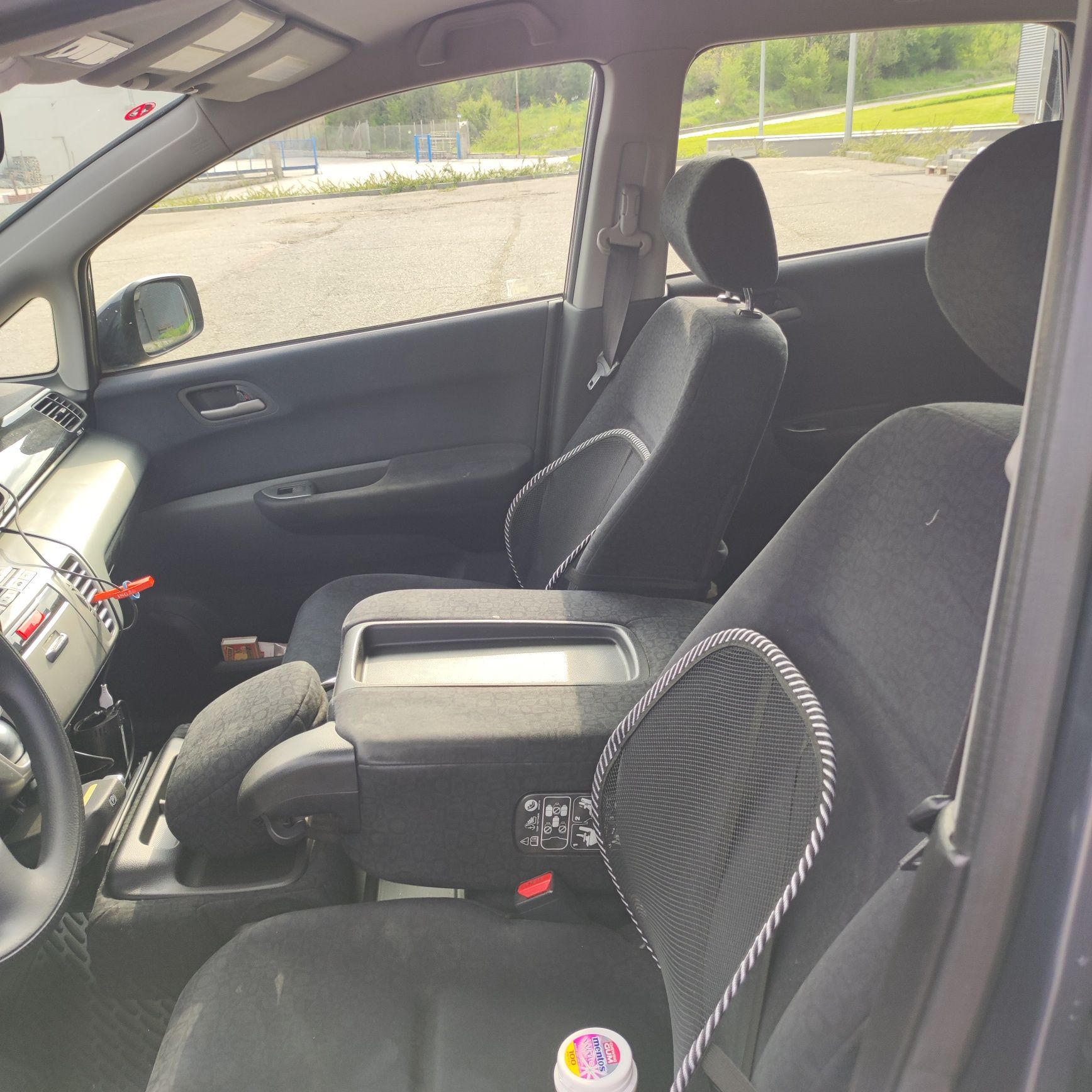 Honda  FR- V  1.7 i VTEC Comfort