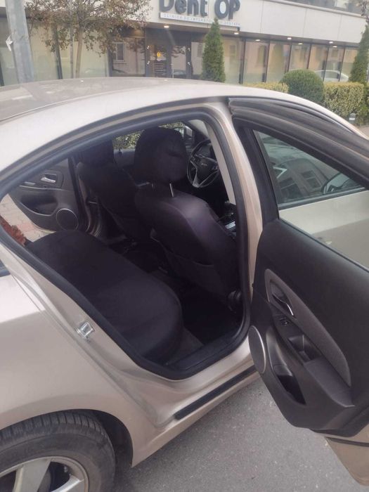 Vand Chevrolet Cruze Benzina + GPL