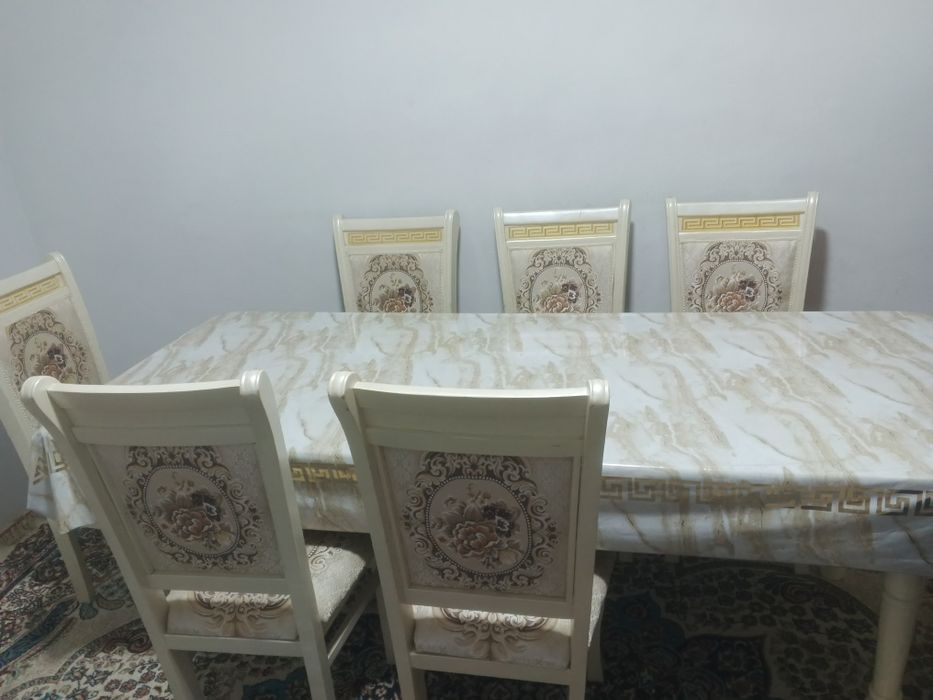 Стол стулья продается