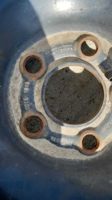 Jante tabla + anvelope - Ford Transit Connect 2021 - 6.1/j/16H2 -4 BUC