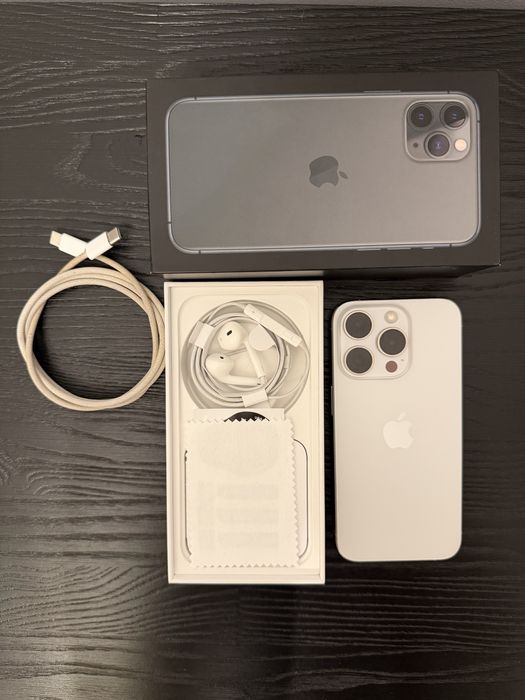 iPhone 15 Pro, White Titanium, 256GB - Impeccable Condition