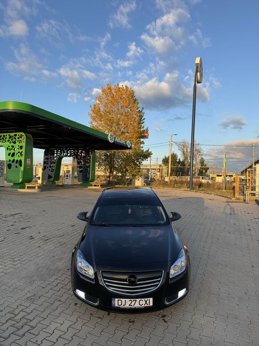 OPEL INSIGNIA , An Fabricatie 2011