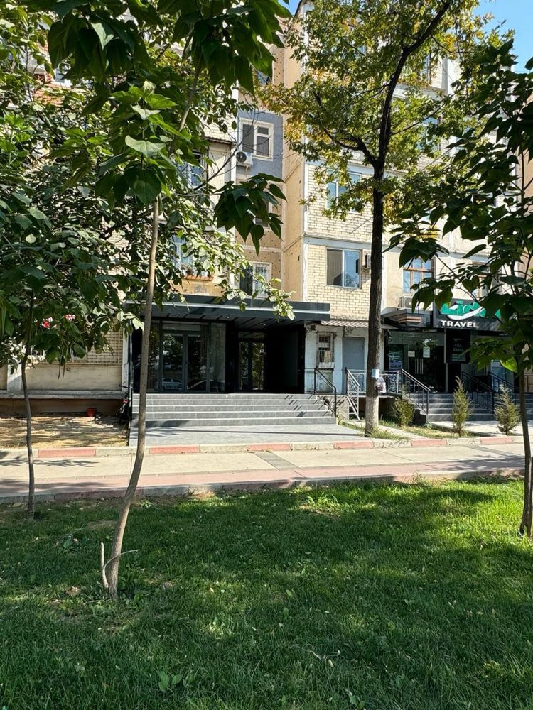 Юнусабад 4 Квартал Шохсарой Продается Нежилой