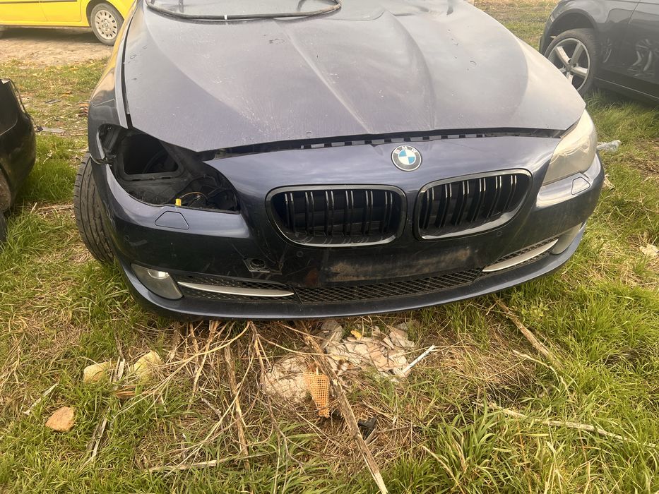 Bara fata completa pentru BMW F10 an 2012