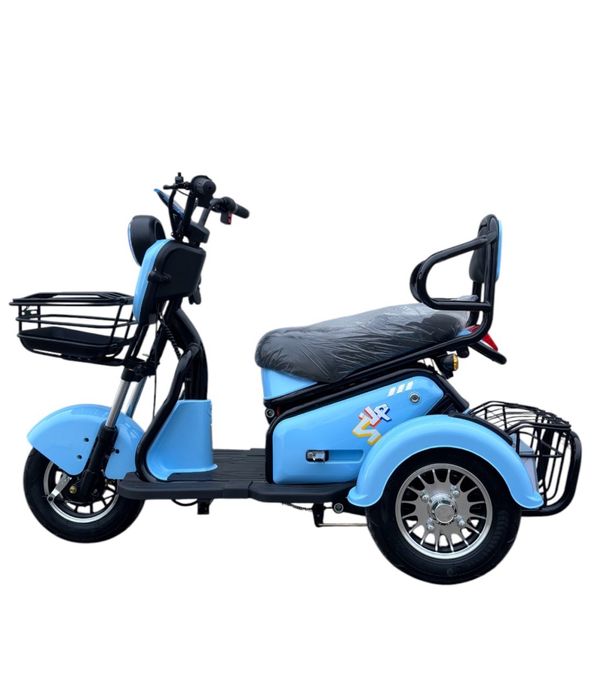 Електрическа триколка скутер Е-Motion Pudding- 800W