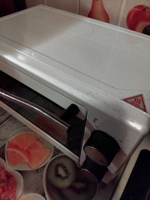 Продавам изгодно мини фурна