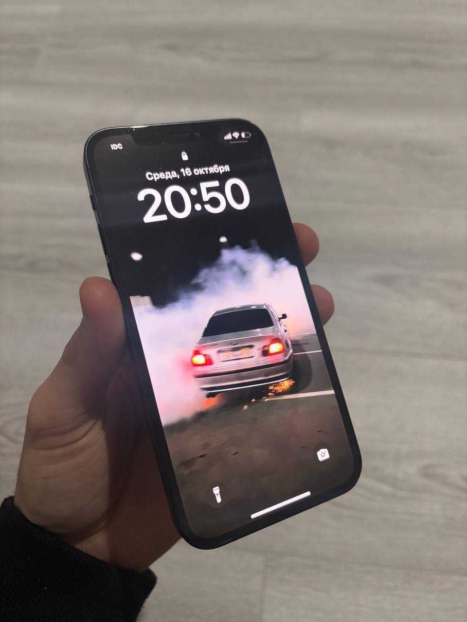 Продается iPhone 12/64 гб