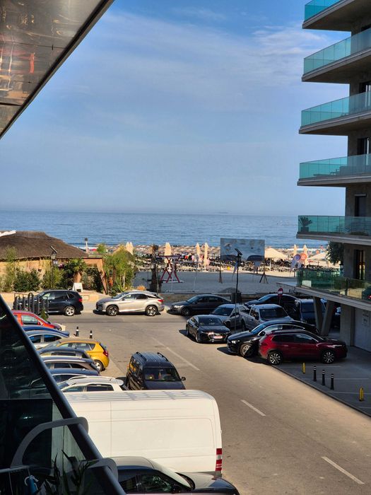 Studio White Titanic Mamaia Nord