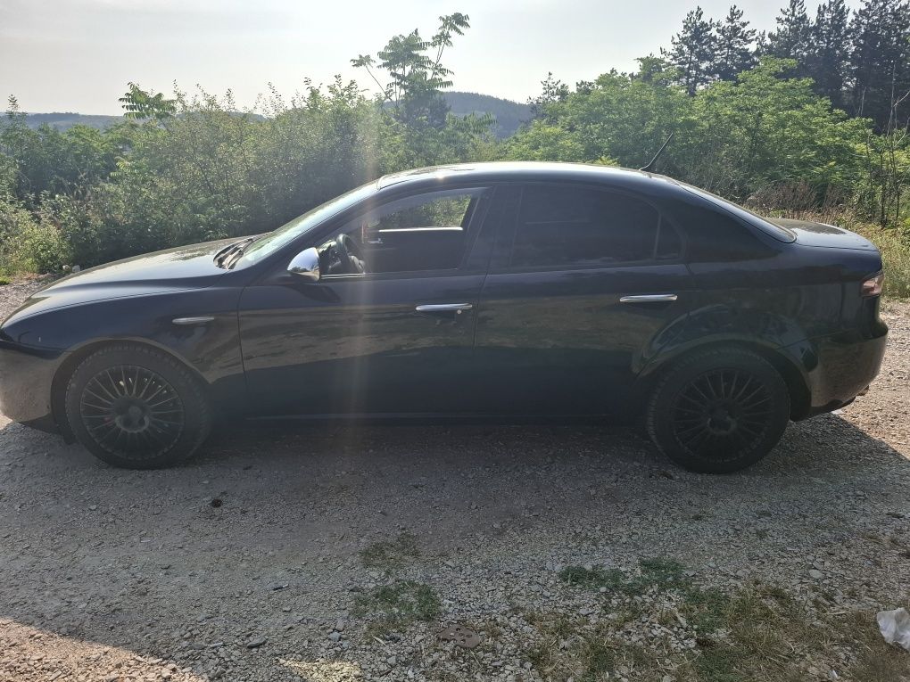 Алфа Роме 159 JTDM Италия