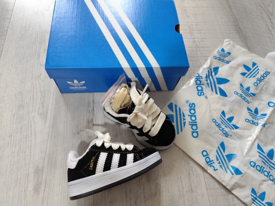 Adidași copii superbi