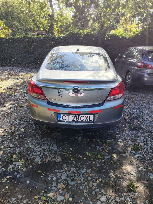 Opel insignia 2011