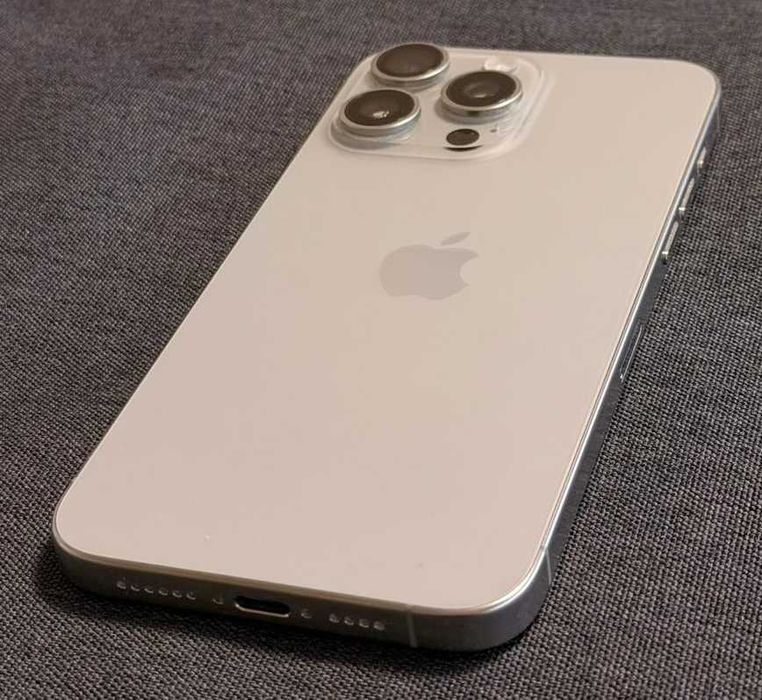 iPhone 15 Pro Max, 256 GB, Natural Titanium