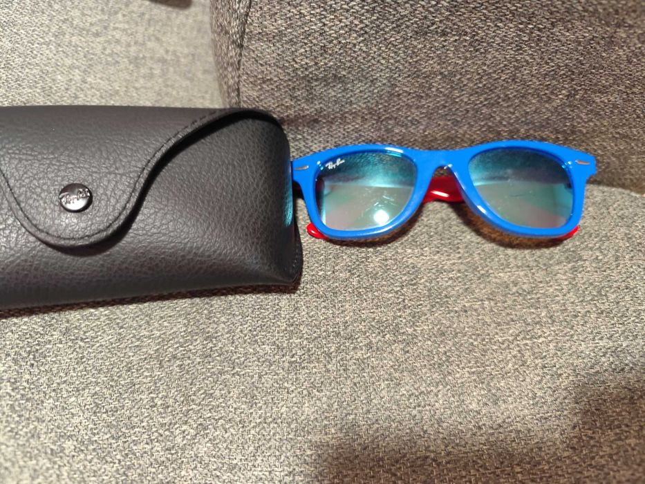 детски слънчеви очила на Ray Ban