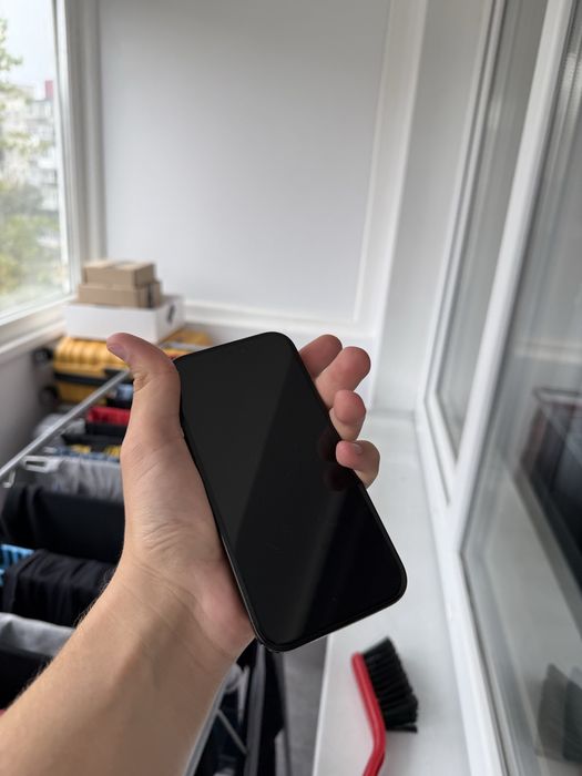 iPhone 16 Pro 128GB (funcțional, pentru piese)