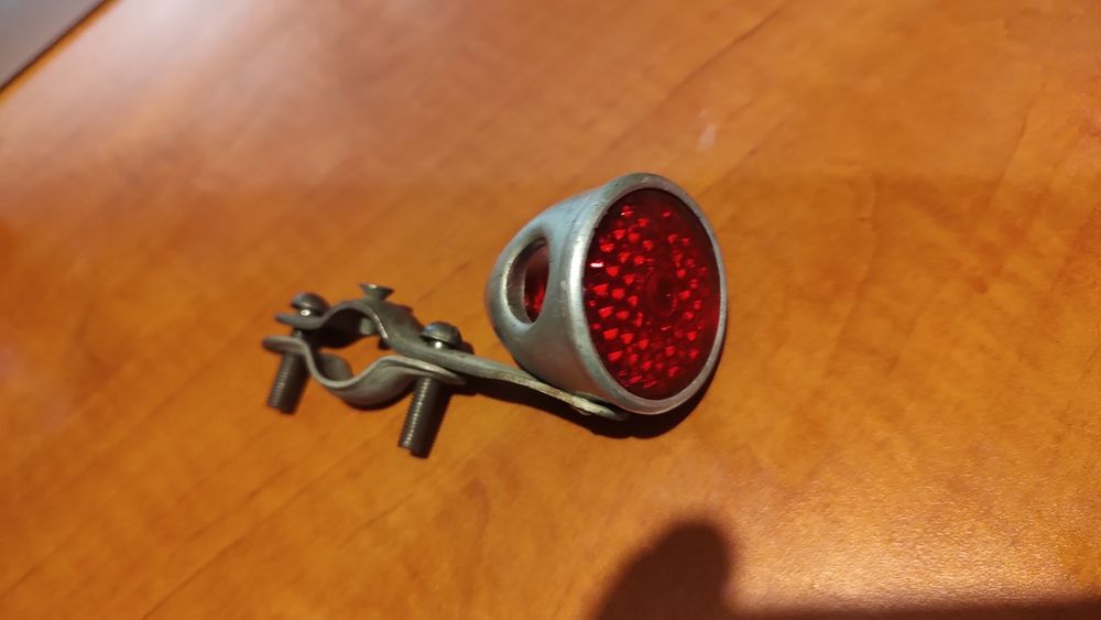 Lampa veche Pegas NOS