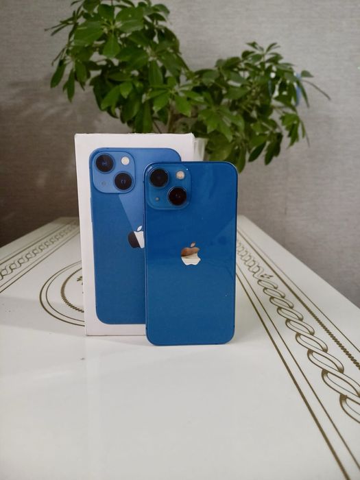 Айфон 13 мини в идеальном состояний