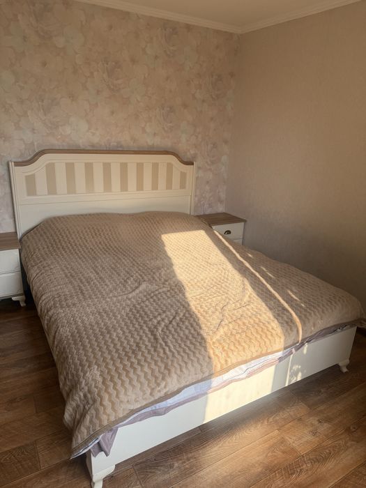 Спальный гарнитур полной комплектации