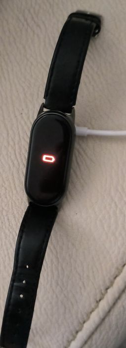Xiaomi Smart Band 8 într-o stare acceptabilă!