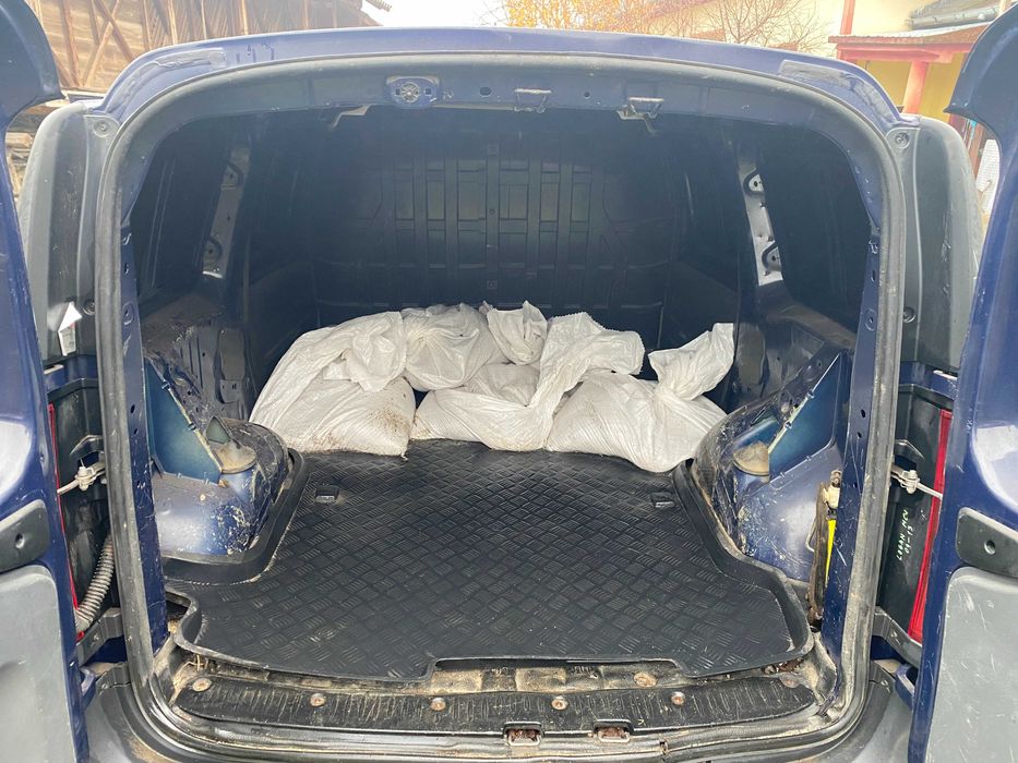 Dacia Logan 2011(12)- Autoutilitara, benzina