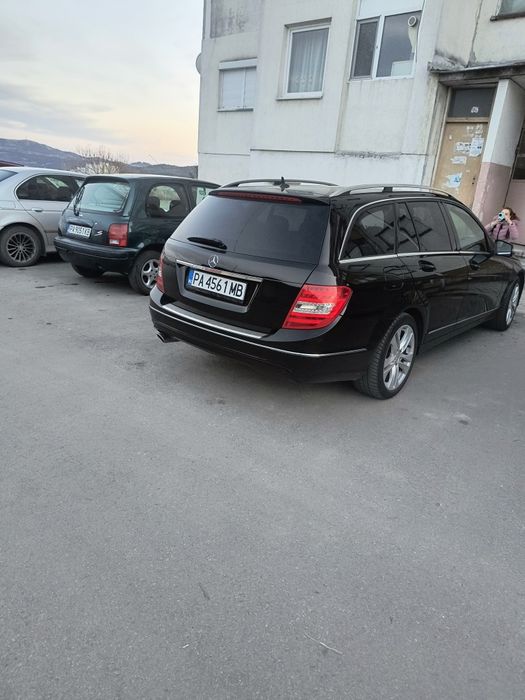 Продавам Мерцедес C250 w204 2012г.