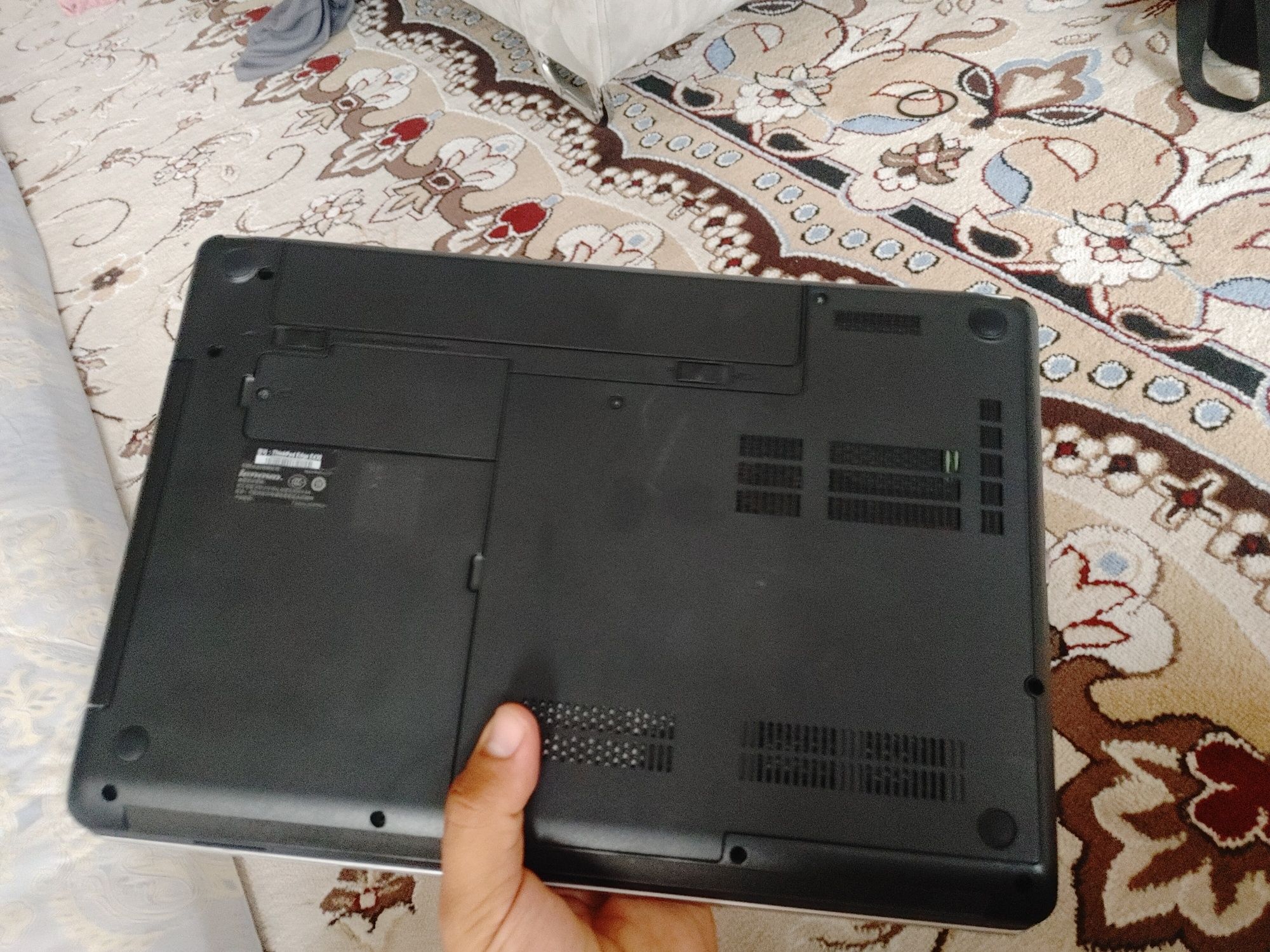 Lenovo Noutbook yangidek core i5