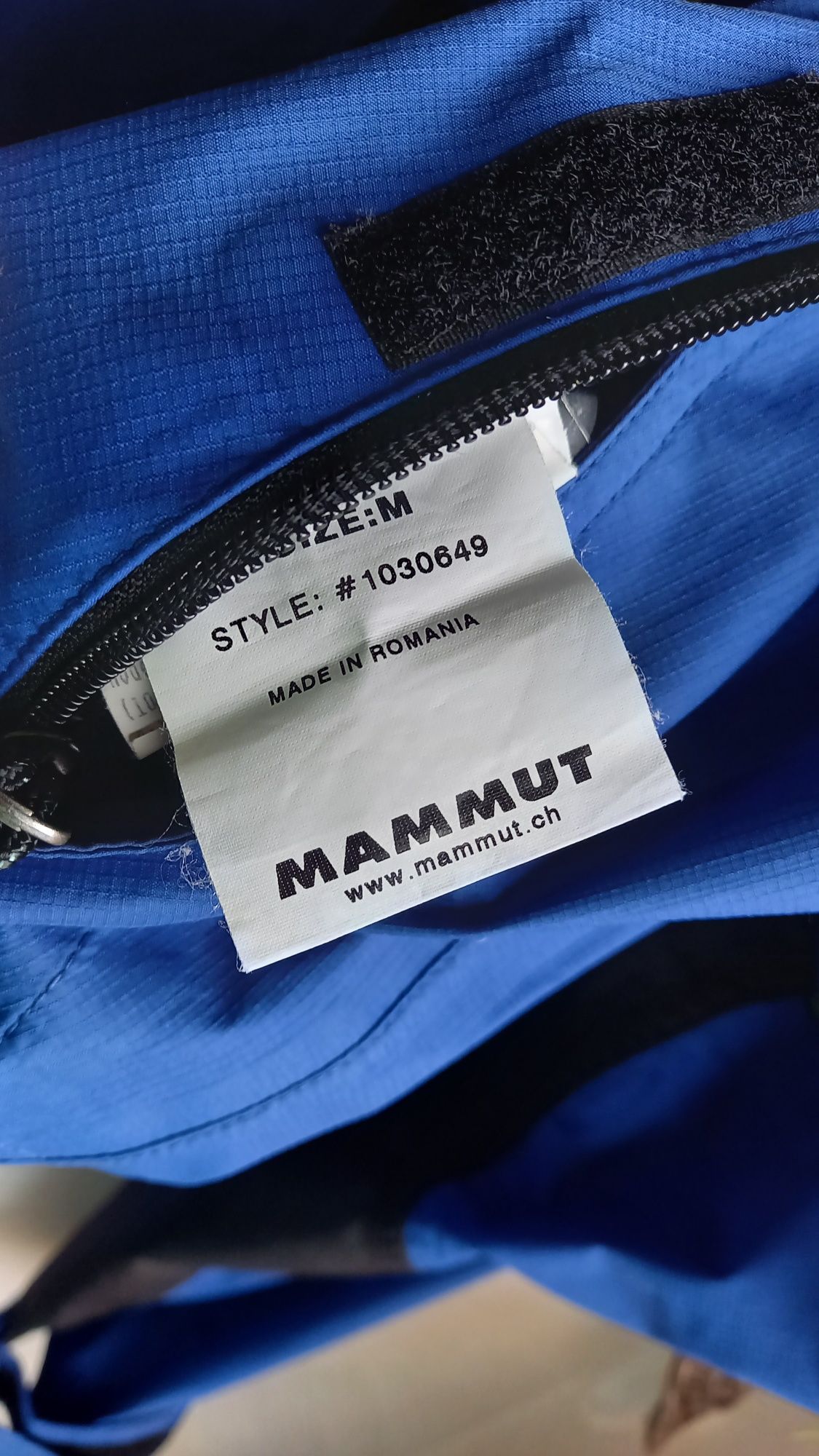 Jacheta barbati Mammut nr.M originala