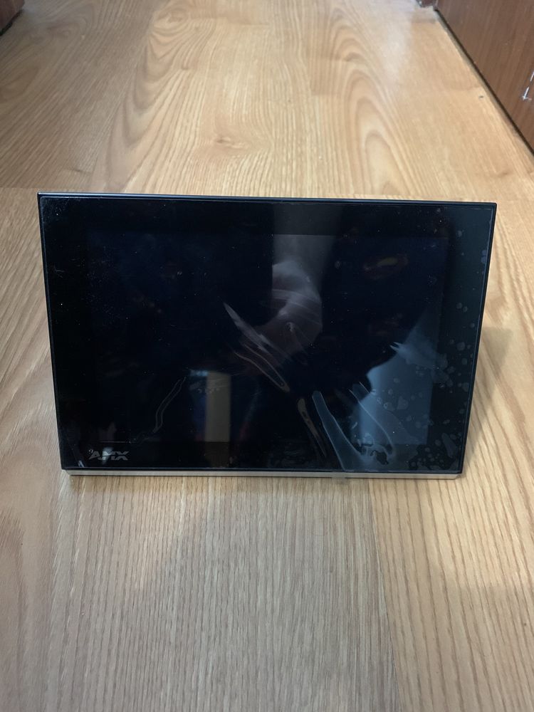 Tableta Control Smart Home AMX MT-702 7” Modero G5 touch panel