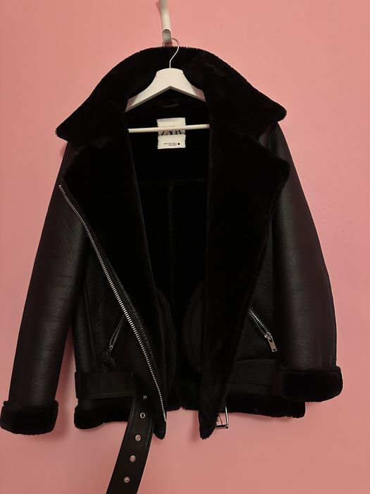 Cojoc negru de dama Zara