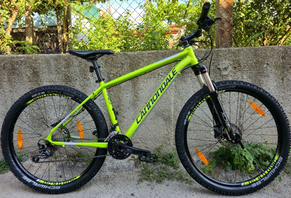 Cannondale 27.5 M размер 3x9 Deore,  XCR вилка, Куха ос Централно